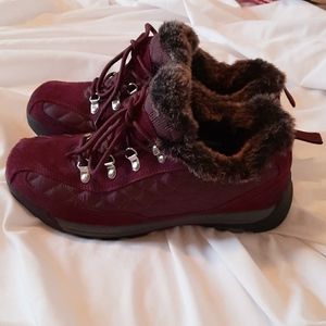 🌟Land's End Plum Suede w/ Faux Fur